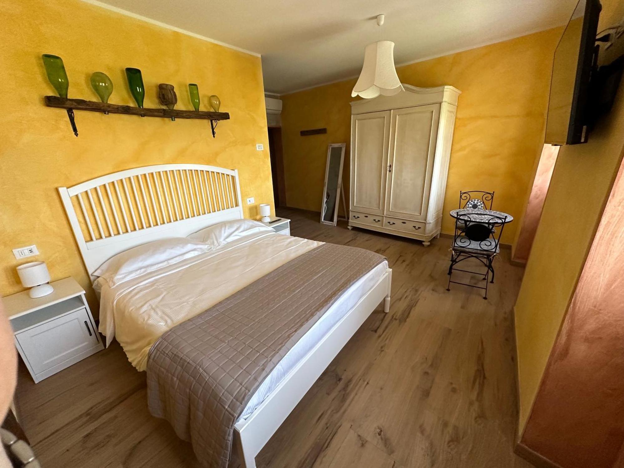 Nel Caruggio - B&B Mornese Dış mekan fotoğraf